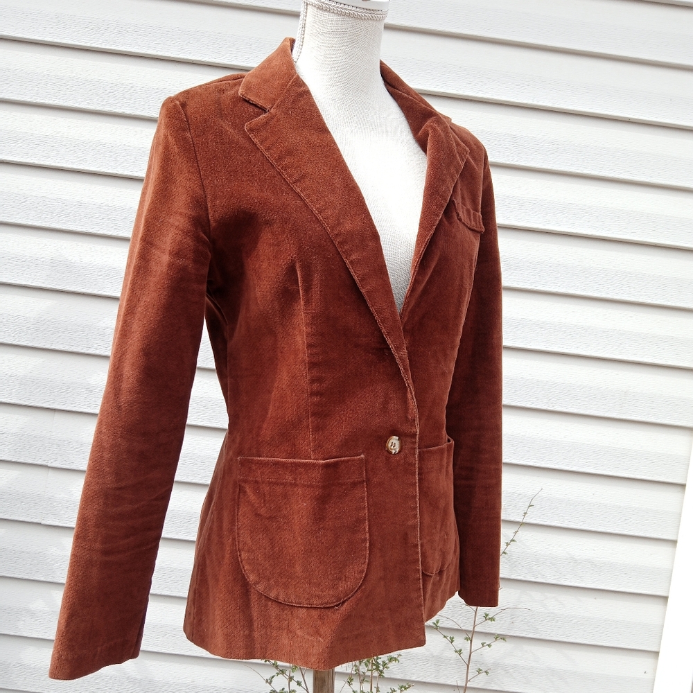 SOLD! Quality Vintage Faux Suede Blazer - Picture 3 of 8
